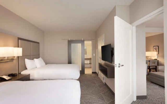 Embassy Suites By Hilton Kansas City Olathe