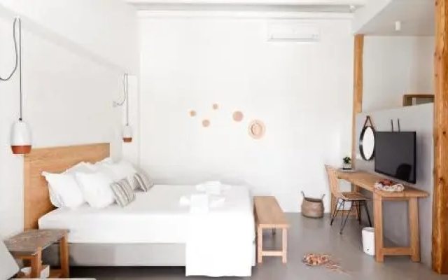 Pende Suites