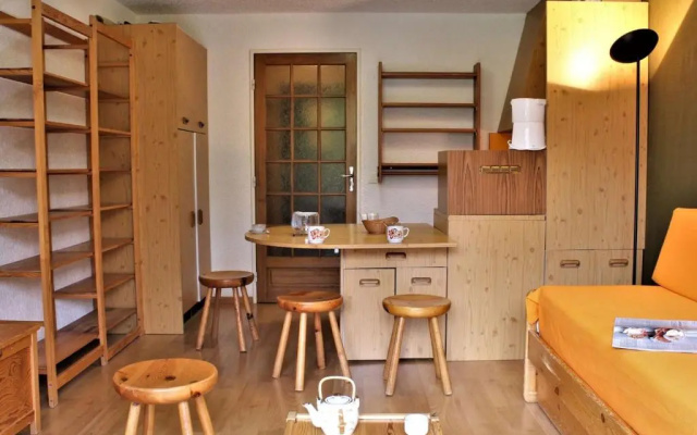 Appartement Risoul, 1 pièce, 4 personnes - FR-1-330-58