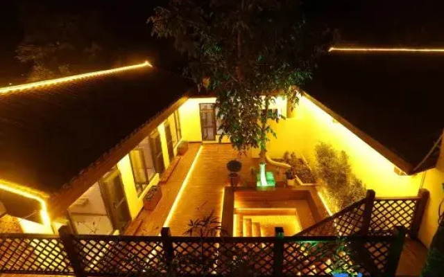 Supreme Home and Three lane Homestay