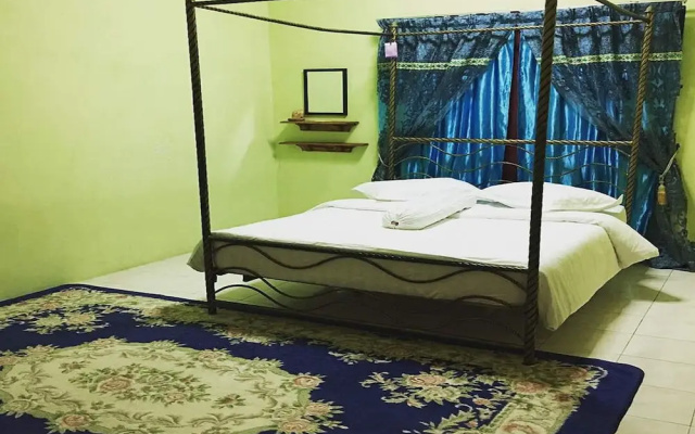 Homestay Pagar Buruk