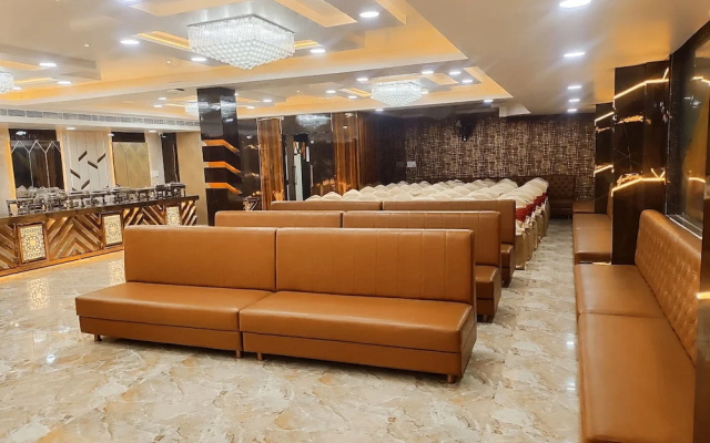 Hotel JVS Palace