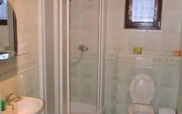 Privat Nela