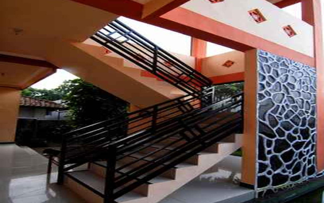 Werdhi Guest House