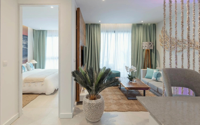 AQUA Boutique Hotel