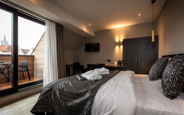 Hotel Harmony
