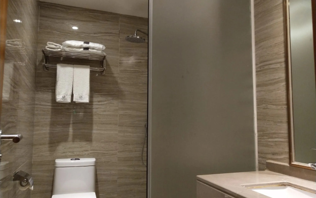 Insail Hotels Gongbei Port Zhuhai