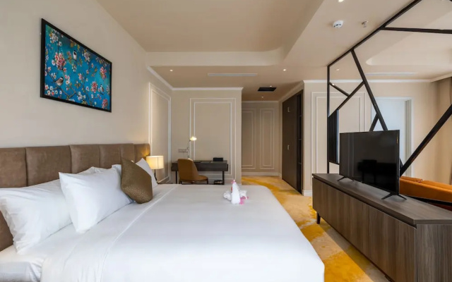 La Vela Hue Hotel