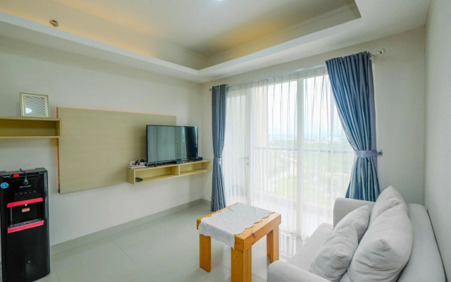 Comfortable 2BR @The Oasis Apartment By Travelio