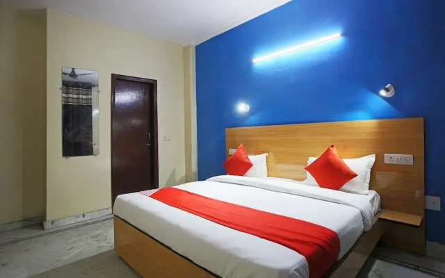 Silver Villa by OYO Rooms