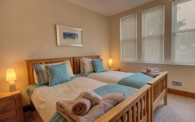 1 Argyle Place Dornoch