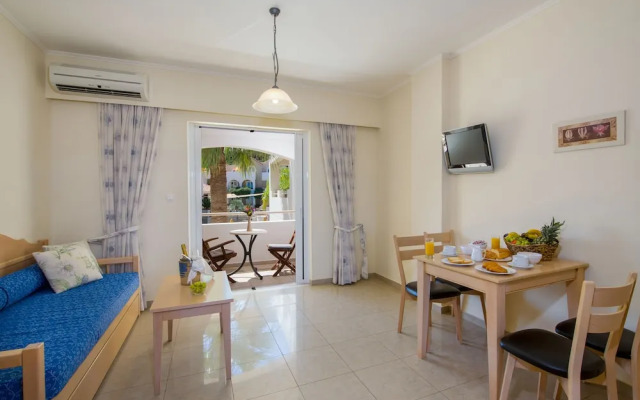 Toxo Hotel