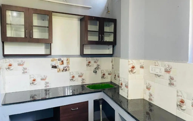 OYO 79516 Skyry Hotels