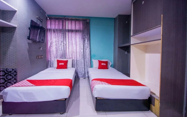 Max Star Hotel - Backpackers
