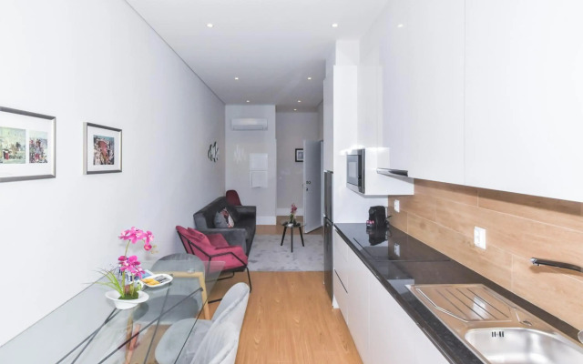Fontinha Square Apartments by Porto City Hosts