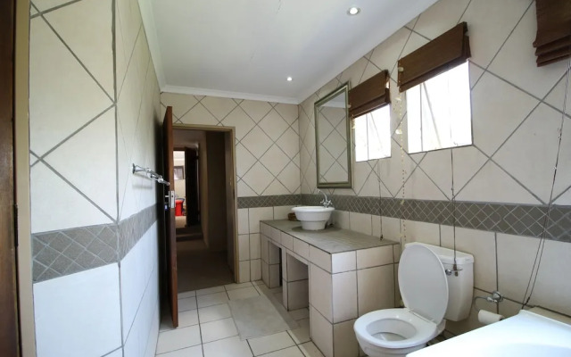 Waterfall Guesthouse