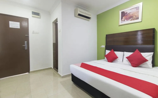 OYO 964 Venice Fajar Hotel