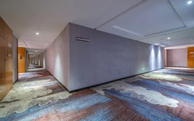 YESTE INT'L Hotel