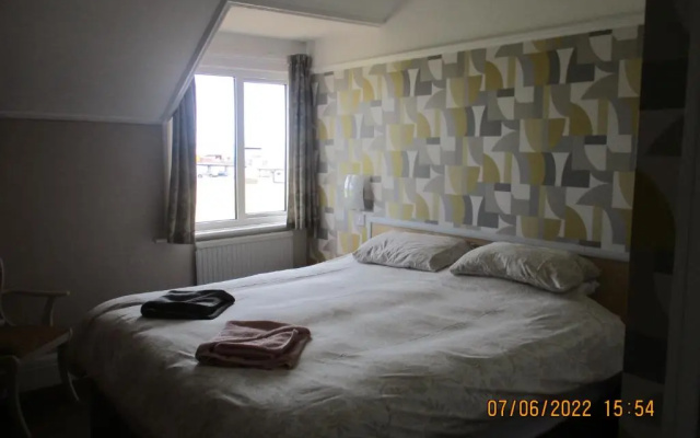 Sefton Lodge