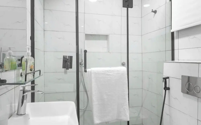 Ari Residence