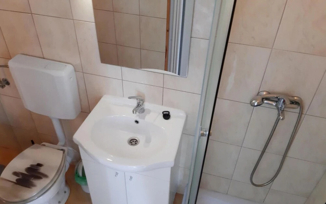 Beautiful Apartment in Senj With Wifi