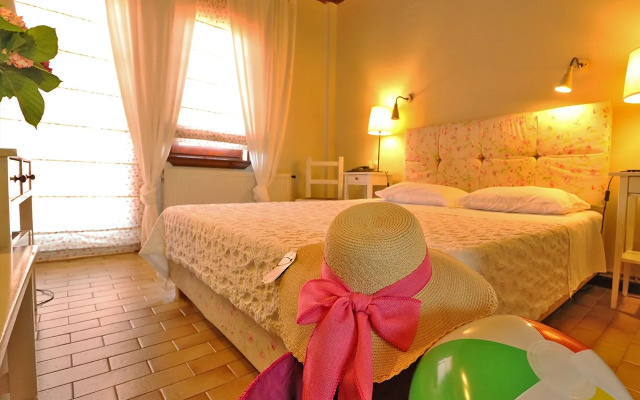 Boutique Hotel Kentrikon & Bungalows