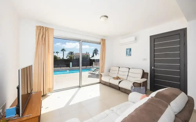 Villa Coral Bay 9 in Peyia