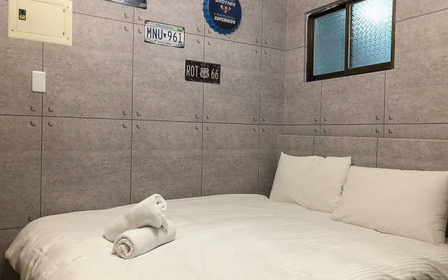 Fengjia Stay