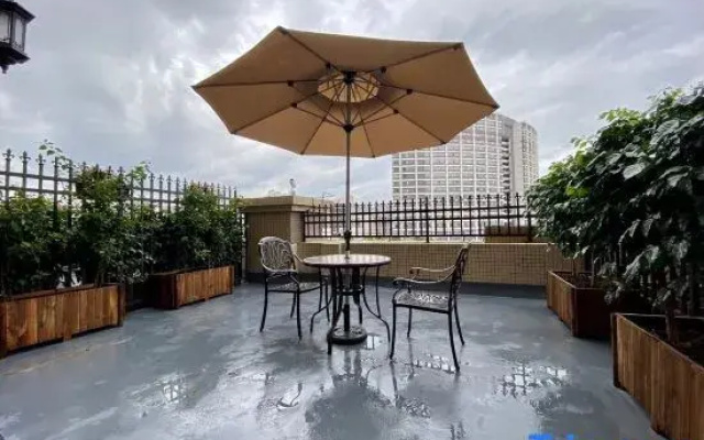 Weipu Apartment