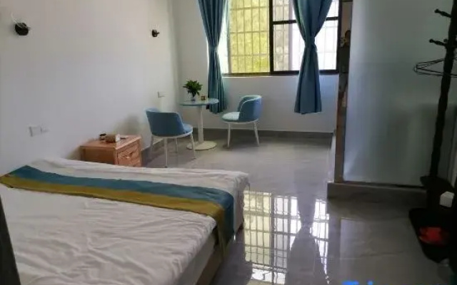 Lingshui Bihai Qingshan Hostel