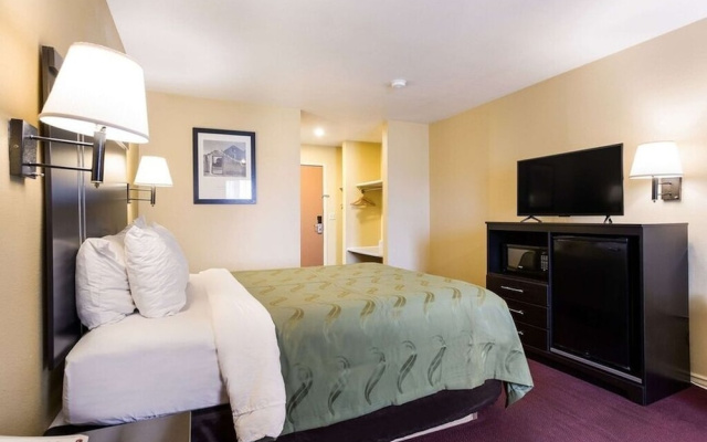 Urban Inn & Suites