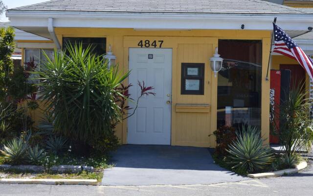 Отель Siesta Inn Motel Sarasota вид на фасад