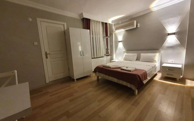 Gold İn Hotel