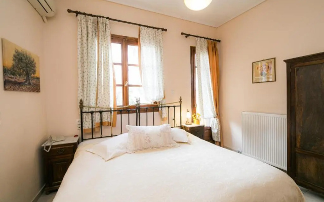 Kritsa Gastronomy Hotel