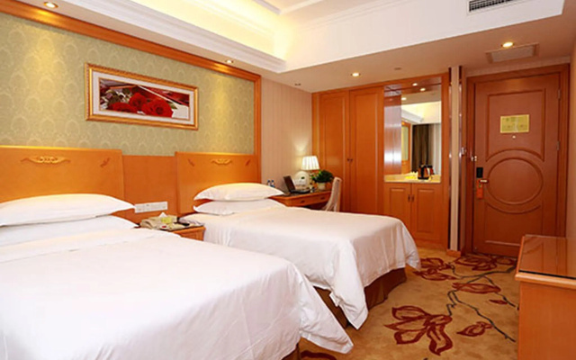 Vienna Hotel Wuhan Jiefang Avenue Branch