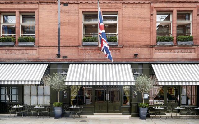 Отель Covent Garden Лондон вид на фасад