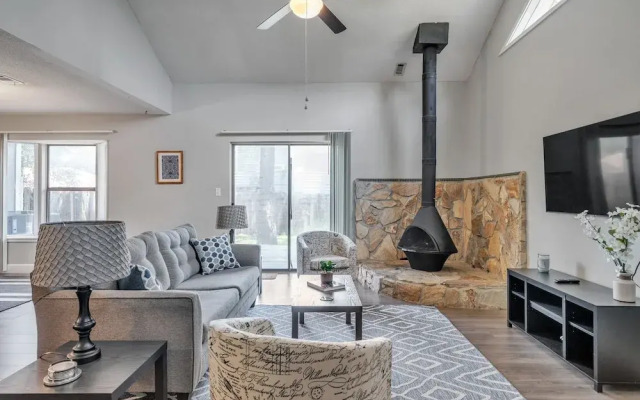 Eagles Nest 2 Bedroom Townhouse by Redawning