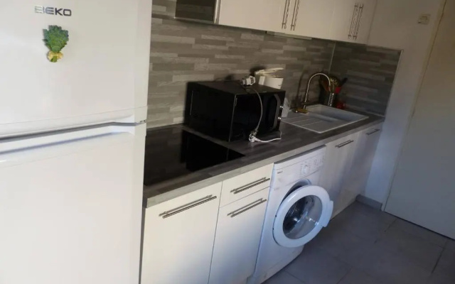 Maison Le Lavandou, 2 pièces, 4 personnes - FR-1-308-85