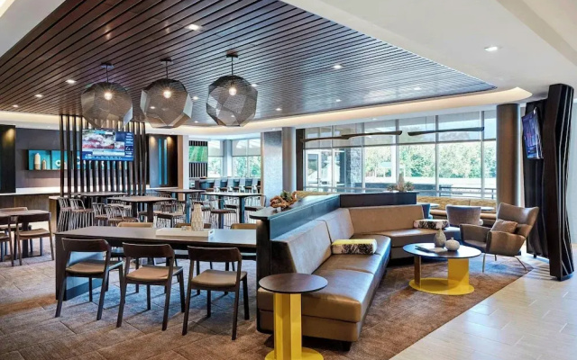 Springhill Suites By Marriott Madison Fitchburg