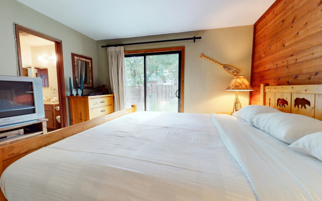 Mammoth Sierra Townhomes #32