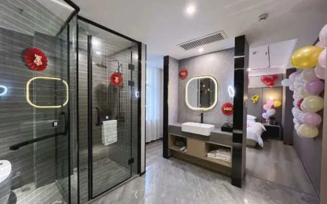 TUK China Light Hotel (Taiyuan Era City Branch)