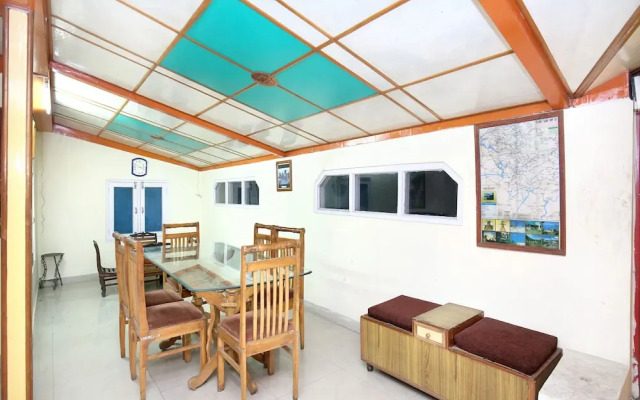 OYO 12242 Home 1RK Shoghi