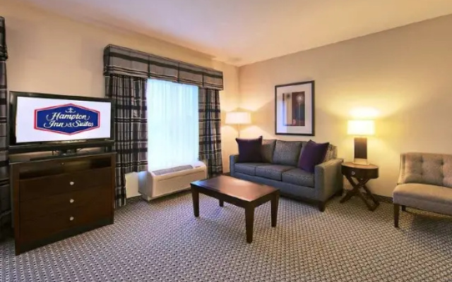 Hampton Inn & Suites Athens/Interstate 65