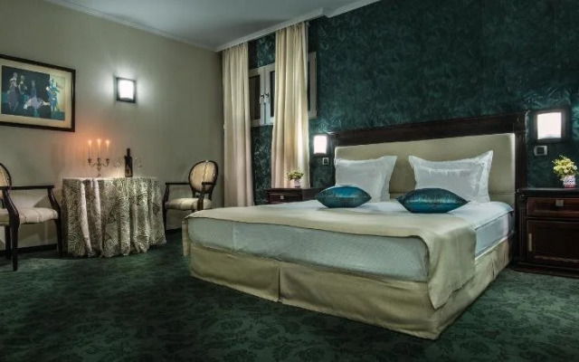 Hotel Sani