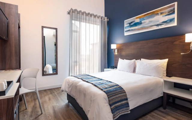 Kathu Hotel