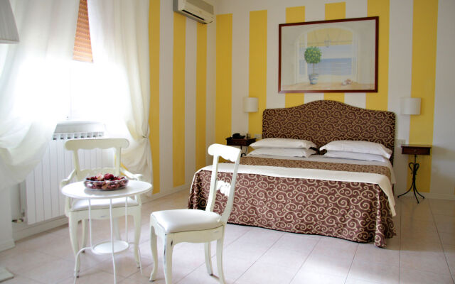 Hotel Alex комната для гостей
