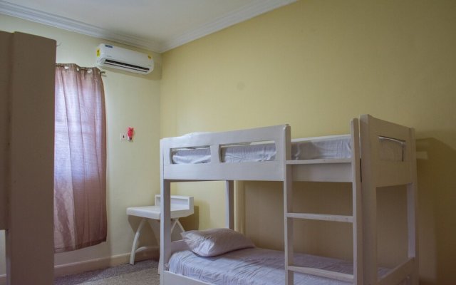 Brannic Lodge - Hostel in Accra, Ghana from 79$, photos, reviews - zenhotels.com