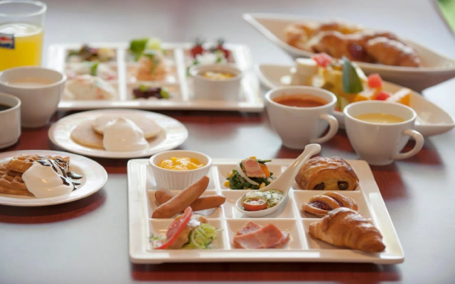 Ooedo Onsen Monogatari Awazu Grand Hotel