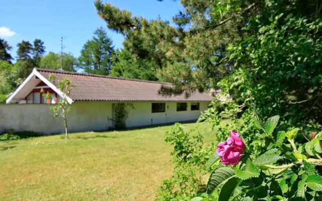 Secluded Holiday Home in Fårvang With Pool