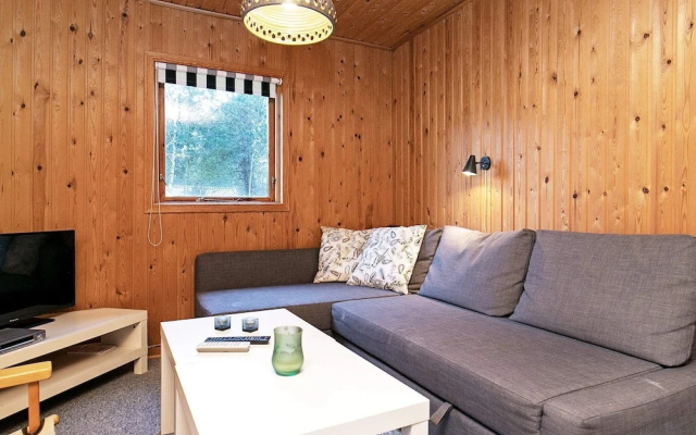 Cozy Holiday Home in Syddanmark near Sea